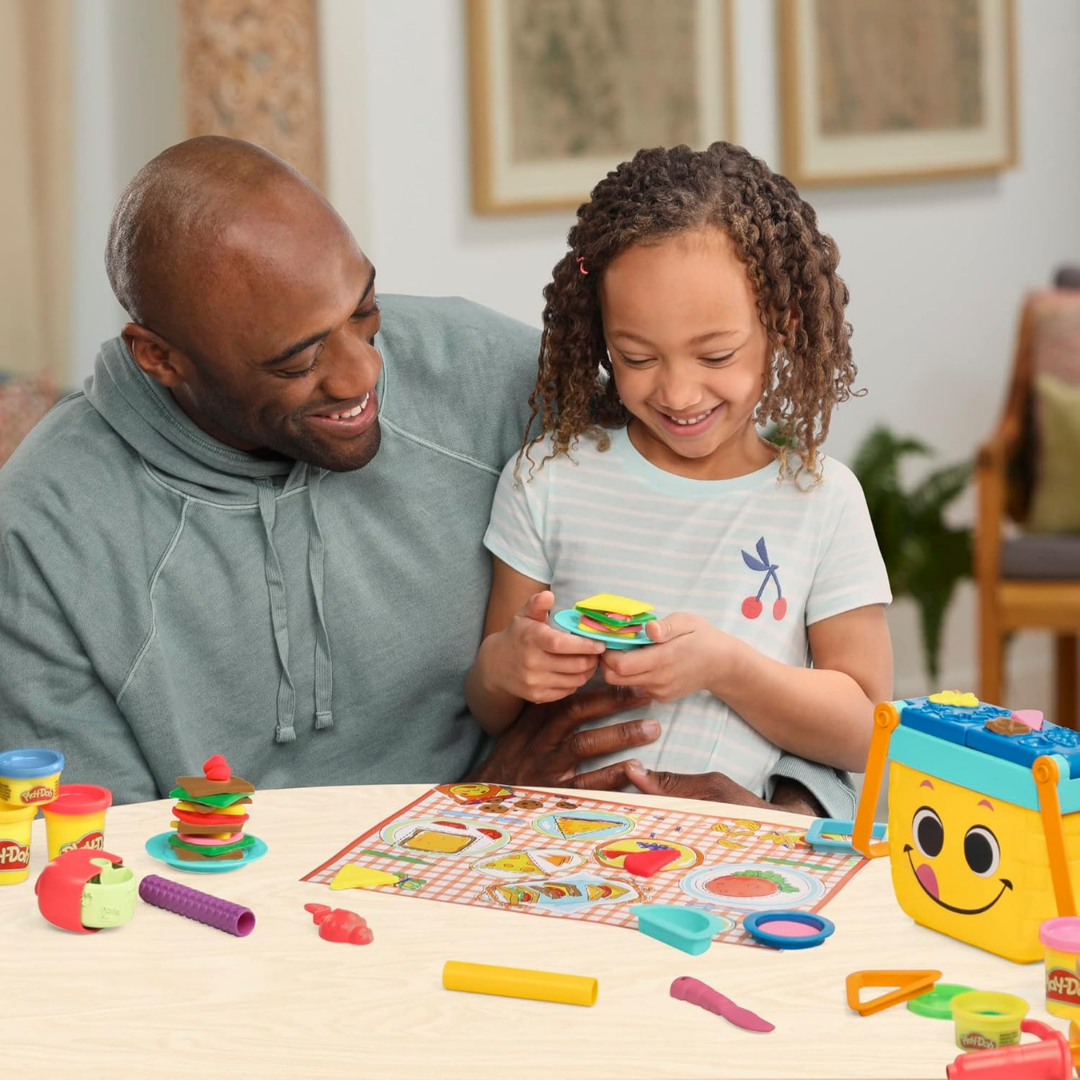 Hasbro Play-Doh PICNIC SHAPES STARTER SET (3)